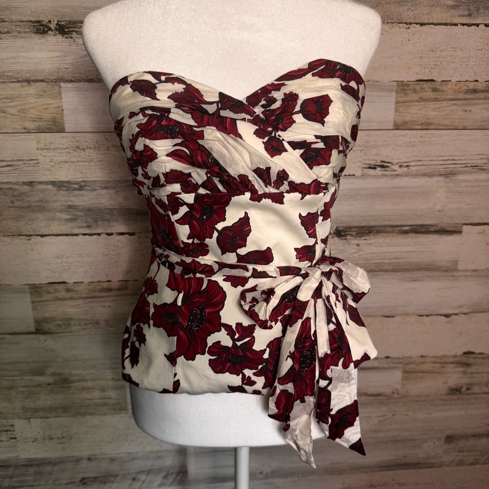 White House Black Market Floral Strapless Bustier Top in Red and White - size 4